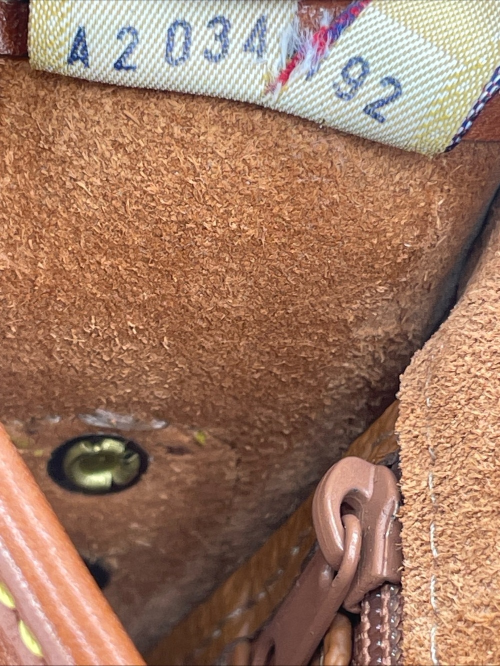 Vtg Dooney & Bourke Tan Leather Crossbody Pocket  Equestrian Bag Model R125 - Picture 7 of 16